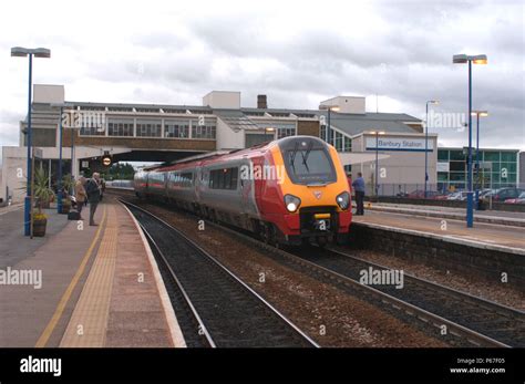 Banbury Railway Station Hi Res Stock Photography And Images Alamy