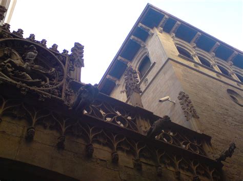 Old town, Barcelona - Architecture Photo (379977) - Fanpop