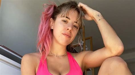 Nati Jota tomó sol con la bikini torcida y la foto es viral