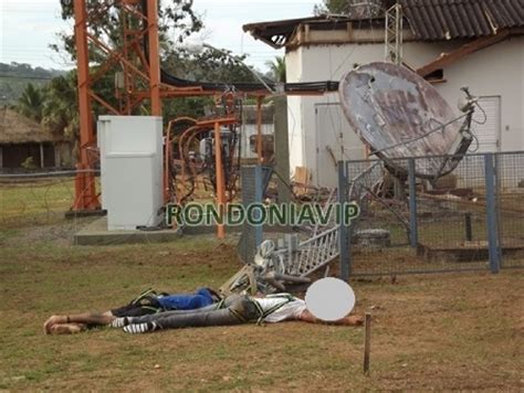 TRAGÉDIA TORRE DE TELEFONIA DESABA E MATA DOIS TRABALHADORES