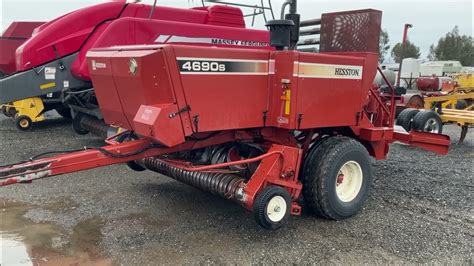 Hesston 4690s Baler Deutz Diesel Youtube