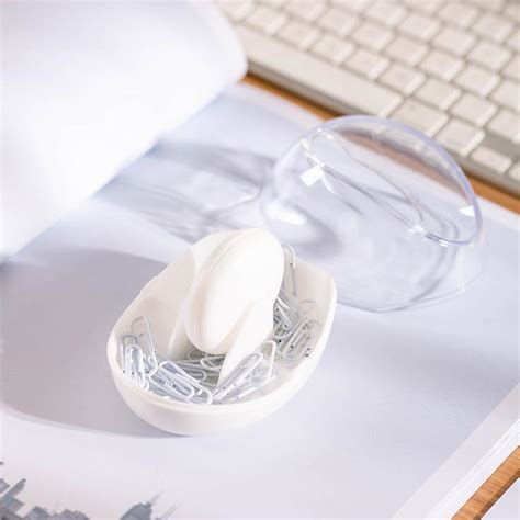 plusnao（プラスナオ） クリップホルダー 文具 文房具 事務用品 クリップ入れ クリップ収納 マグネット式 磁石 無地 ホワイト 白 ...