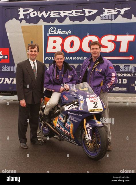 Chris Walker Signs For The Cadbury S Boost Yamaha Team Stock Photo Alamy