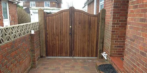 Custom Built Gates Sussex