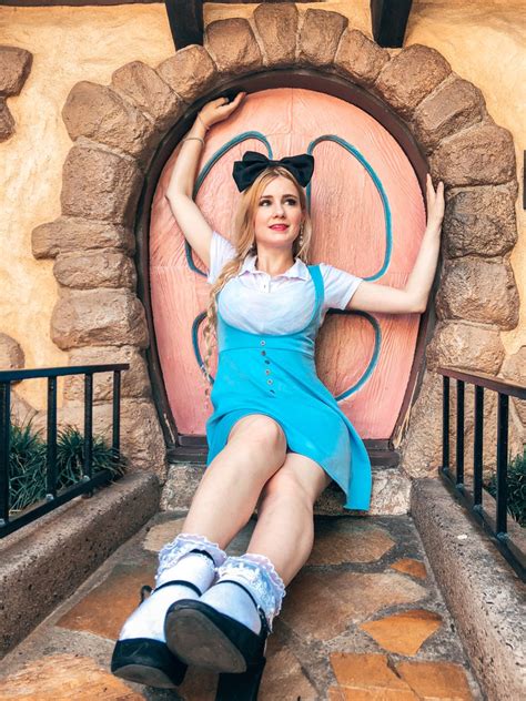 60 Disneybound Outfit Ideas For Your Next Disney Trip Updated 2022