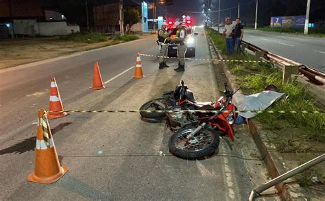 Motociclista Morre Depois De Perder O Controle Da Direção E Invadir