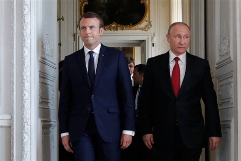 Russian Spies Used Facebook To Trick Macron Allies Report Newsweek