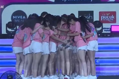 Penuh Tangis Ini Momen Kelulusan Shani Dari Jkt48 Elbait Sukabumi