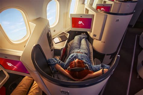 Avianca Rebrands Business Class With New Inflight Amenities