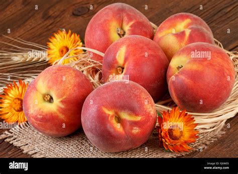 Vintage Fruit And Peach Hi Res Stock Photography And Images Alamy