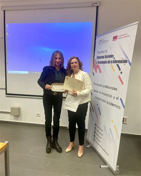 Facultad de Ciencias Sociales y Tecnologías de la Información