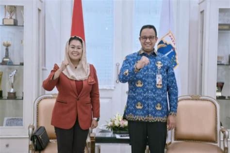 Inilah Profil Yenny Wahid Yang Digadang Gadang Jadi Cawapres Anies