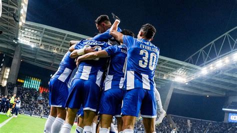 Fc Porto J Conhecido O Onze Dos Drag Es Para O Jogo Frente Ao Farense