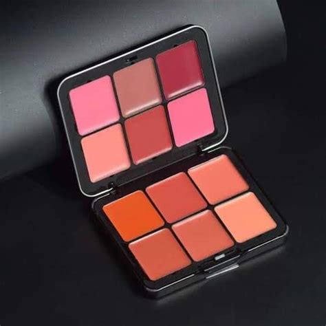 carla secret 12 Colours Cream Blush Palette — BEAUTY FACTORY PAKISTAN