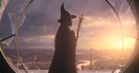 Wicked Il Nuovo Video Svela Il Magico Mondo Di Elphaba E Glinda