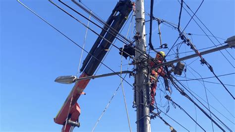 Más de tres mil postes de luz fueron afectados por accidentes de