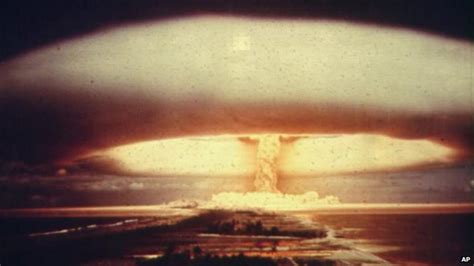 Us Plane In 1961 Nuclear Bomb Near Miss Bbc News