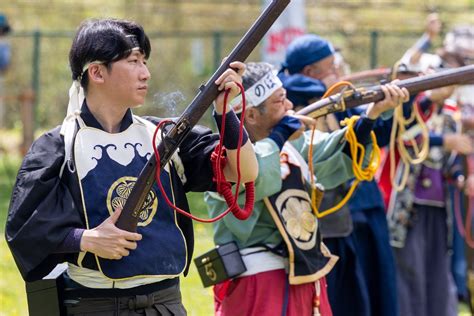 佐野 翔平 火縄銃で世界を獲る人 On Twitter 立射 火縄銃 火縄銃男子 長篠合戦のぼりまつり