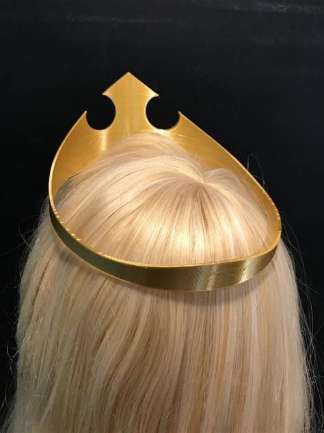 Aurora Costume With Blonde Wig And Gold Crown