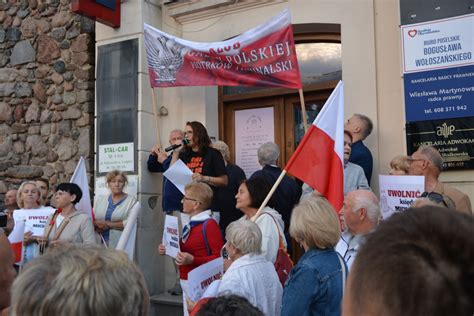 Galeria Piotrkowianie Solidarni Z Ksi Dzem Micha Em Epiotrkow Pl