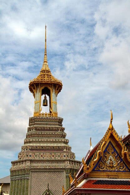 Detalle Del Gran Palacio De Bangkok Tailandia Foto Premium