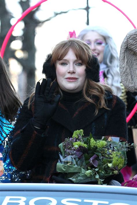 Bryce Dallas Howard – Harvard’s Hasty Pudding Woman of the Year Parade ...