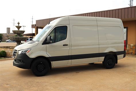 New Mercedes Benz Sprinter Metro Day Lounge D Rwd For