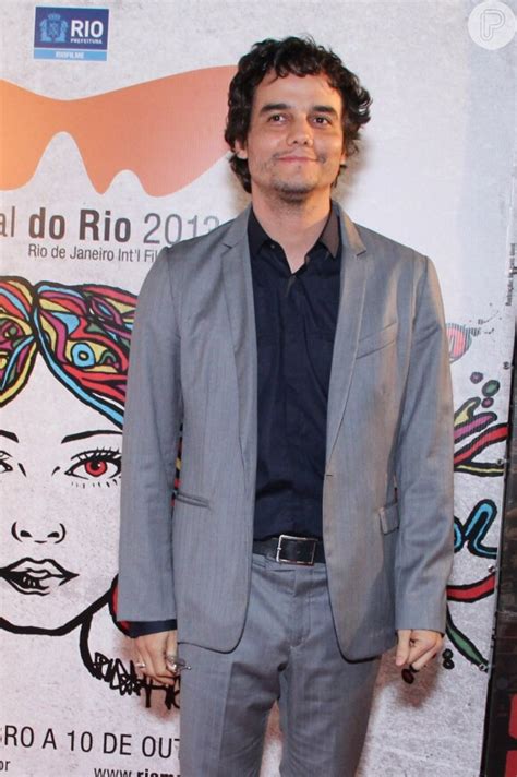 Foto Wagner Moura é protagonista do filme Serra Pelada Purepeople