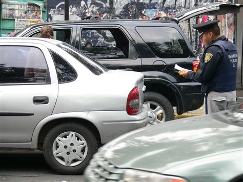 Cdmx Multas Por Estacionarse En Doble Fila En El Buen Fin Publimetro