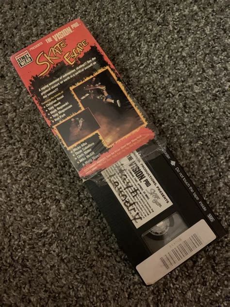 VISION STREET WEAR Skate Escape VHS 1988 Red Hot Chili Peppers 37 61