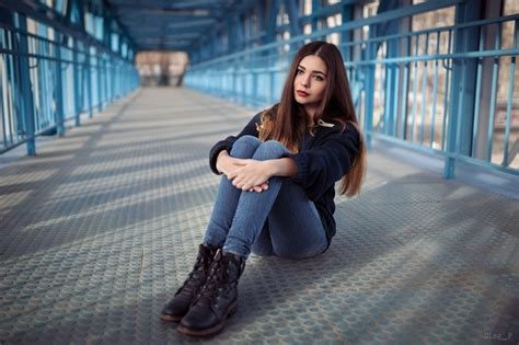 Bridge Looking Away Women Depth Of Field Sweater Women Outdoors