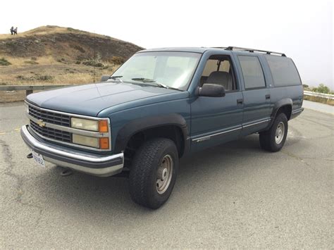 1993 Chevrolet K2500 Suburban Silverado Sport Utility 4 Door 74l Classic Chevrolet Suburban