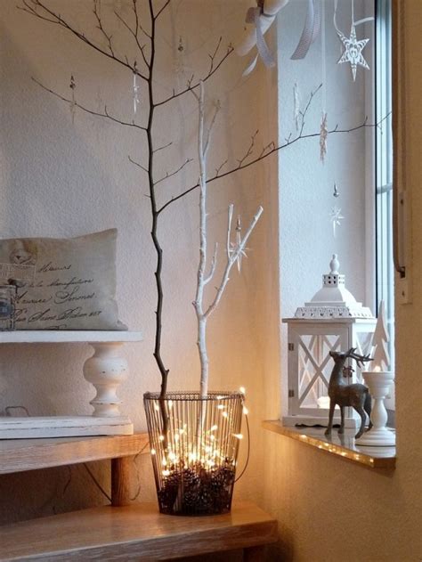 31 Minimalist Christmas Décor Ideas - DigsDigs