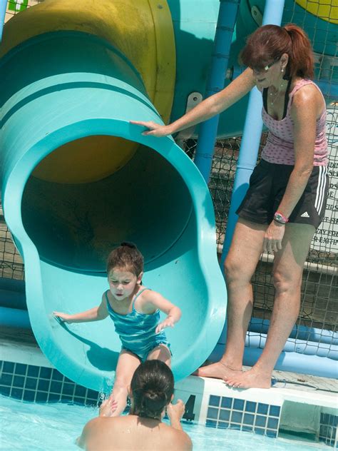 Roslyn Pa Summer Day Camp Swimming Willow Grove Day C Flickr