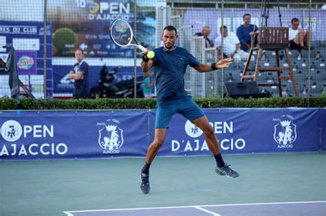 Tennis Troyes CH Guinard Hemery Martineau et Beaugé dans le