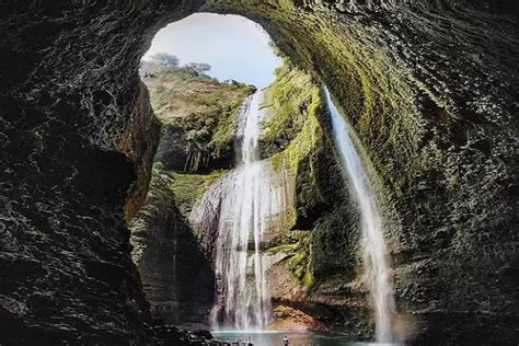 Curug Madakaripura Wisata Air Terjun Tertinggi Di Pulau Jawa Yang