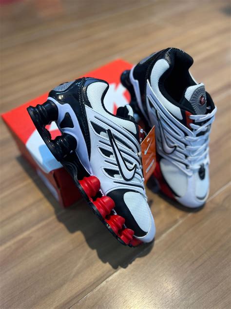 Tênis Nike Shox 12 Molas Premium