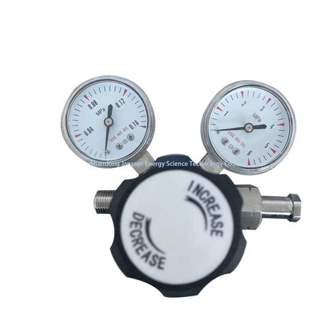 Medical Oxygen Gauge Regulator Oxygen Tank Regulator Oxygen Cylinder Gas Regulator China