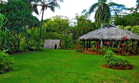 Hawaiian Hut Photograph By Kimberly Lenz