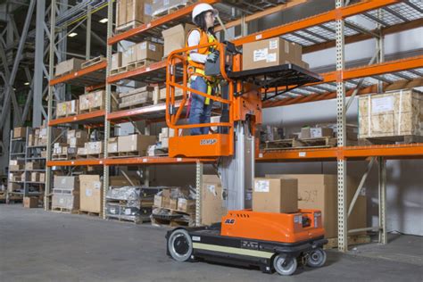 Five Common Types Of Warehouse Pickers Forklifts Jlg