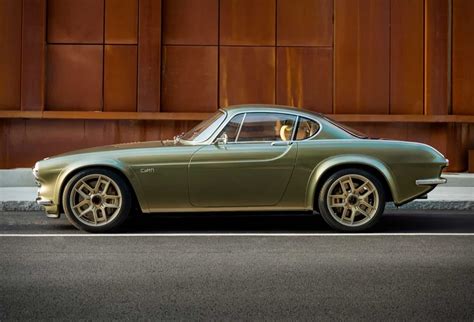 Volvo P Cyan Restomod S Nostalgia Meets Modern Tech