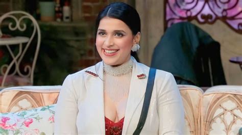 ‘dripping Of Desperation Bigg Boss 17s Mannara Chopra Gets Trolled