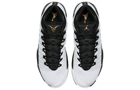 Jordan Melo M13 Metallic Gold 881562 131 Kicks Crew