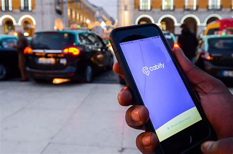 El Supremo vuelve a dar la razón a Cabify podrá tener otras 1 000