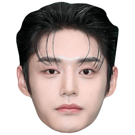 Kim Ji Woong Black Hair Mask