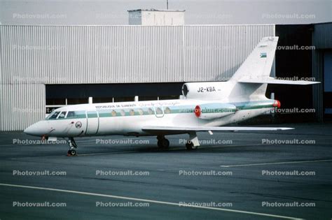 J2 Kba Dassault Falcon 50 Tri Engine Corporate Jet Photo