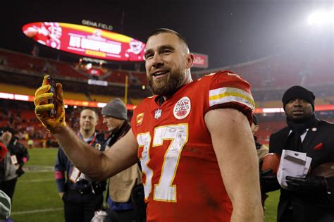 Is Travis Kelce playing tonight? Major update on Chiefs TE's availability vs. Bengals