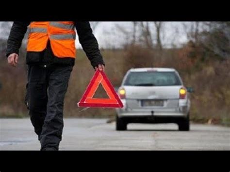 Auto In Panne Carabiniri Si Fermano Per Aiutarlo Poi Lo Arrestano La