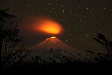 espeegeeone: Villarrica Volcano