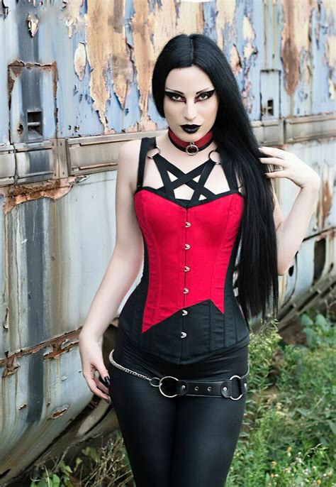 Photography Vanic Photographymodel Mua Kali Noir Diamondcorest True Corsetchokerholy Woman